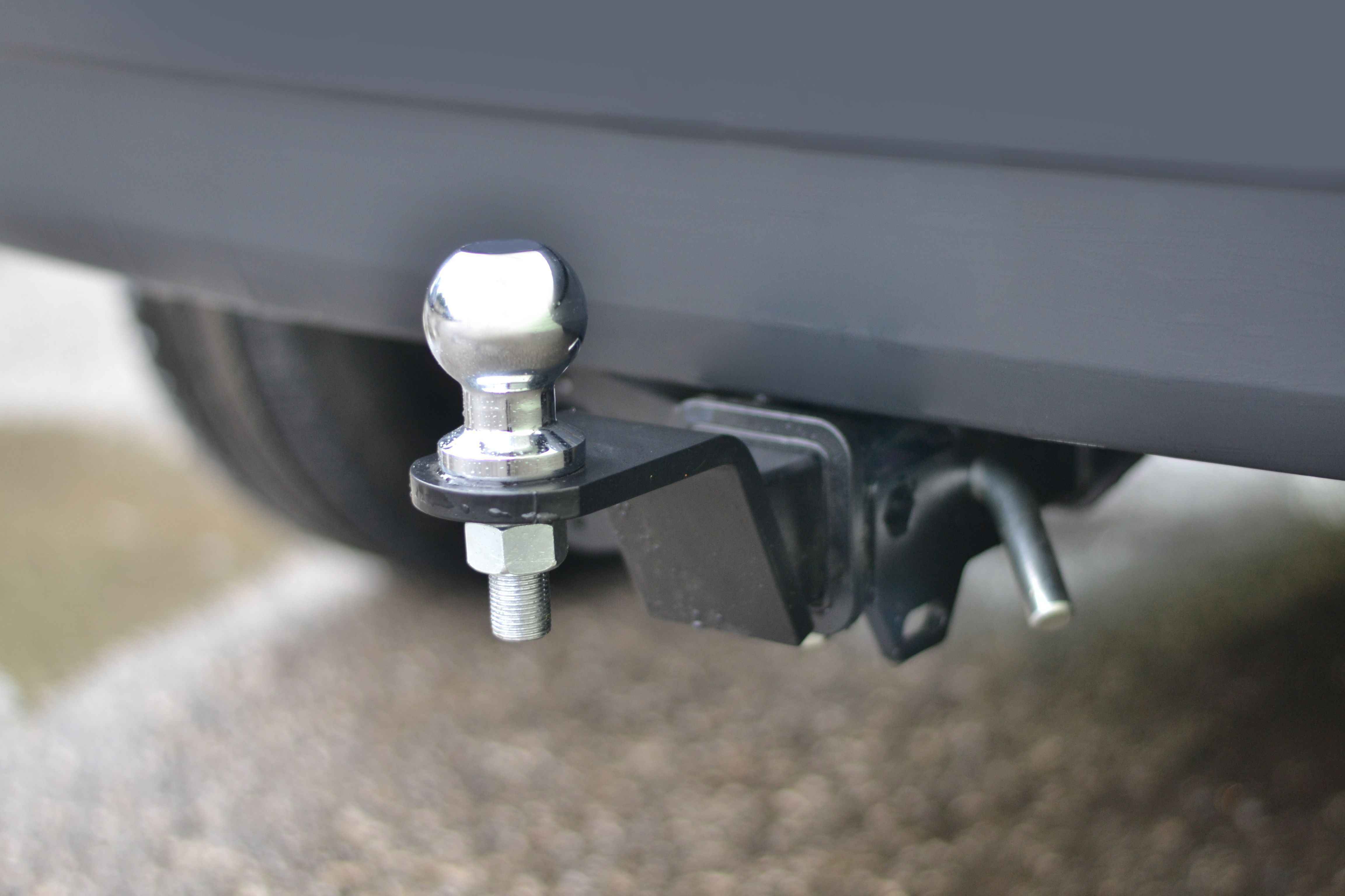 Фаркоп ПТ ГРУПП LLA-12-991101.22 для LADA Largus, Largus Cross 2012-..., быстросъемный шар (тип Е)