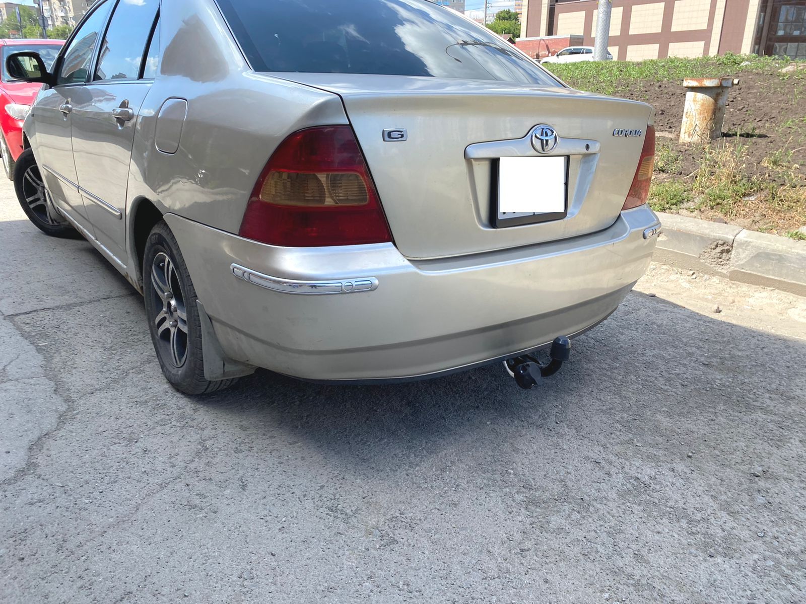 Фаркоп Halty H.T44.A для Toyota Corolla 2000-2006