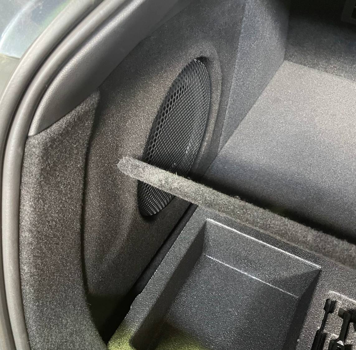 Короб стелс Geely Tugella ver.1 левая сторона