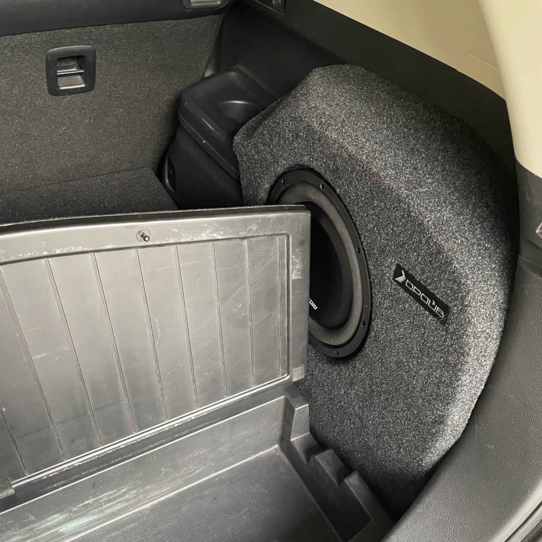 Короб стелс Mitsubishi Outlander 3 Короб стелс Mitsubishi Outlander 3