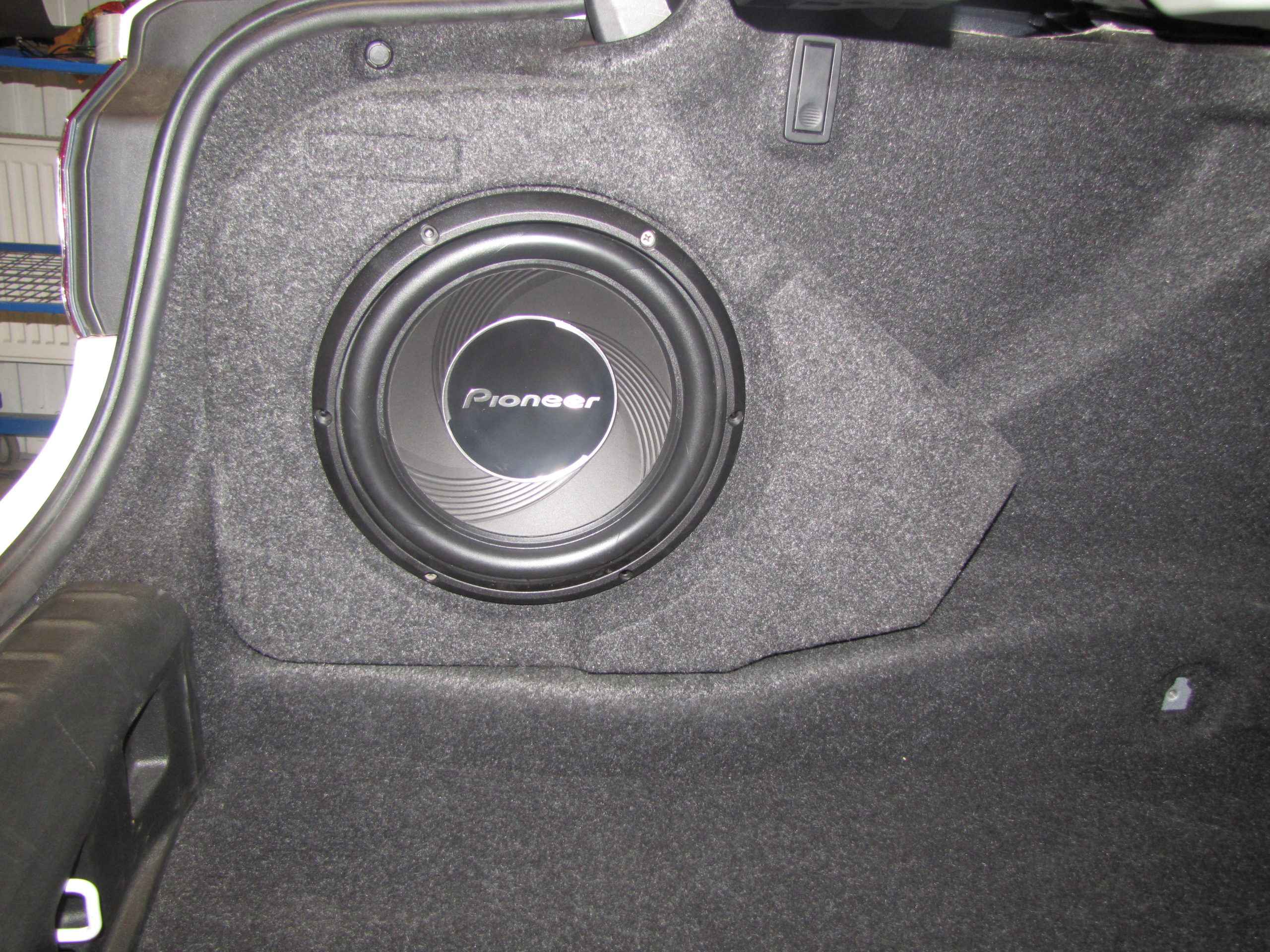 BMW 5 G30 короб Стелс (левая сторона)