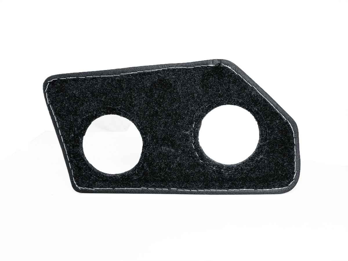 AURA Подиум ВАЗ Priora (винил стандарт) 16