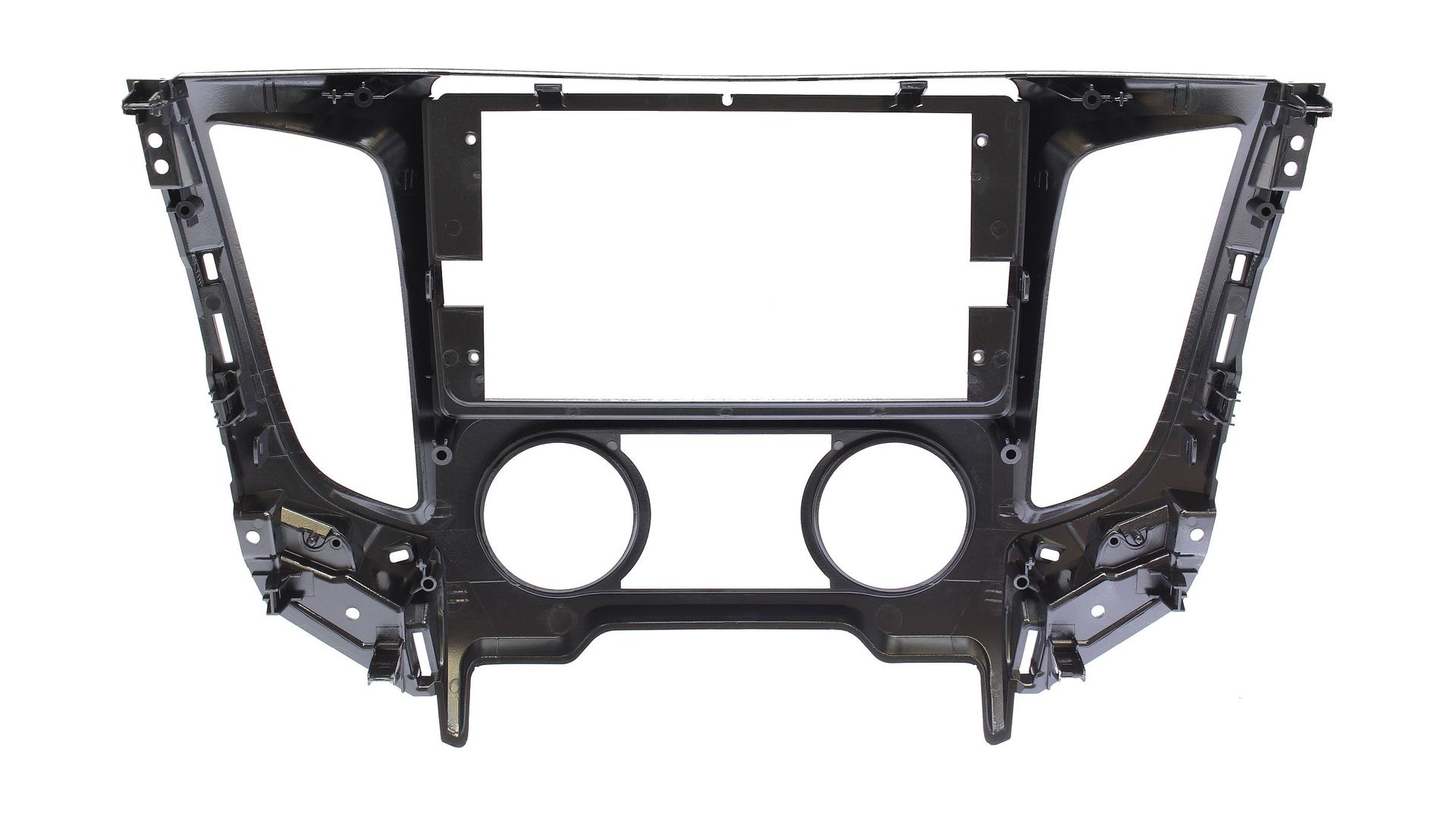 Рамка MI 061N в Mitsubishi L200 2015-2018 9