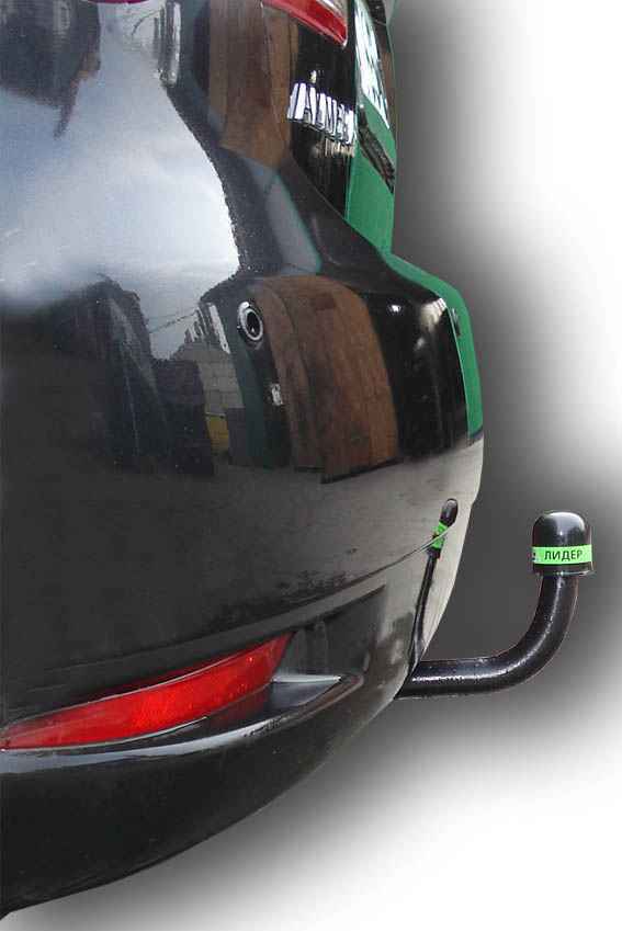 Фаркоп Leader Plus N120-A для Nissan Almera (RU) G11 2012-..., условно съемный шар (тип A)