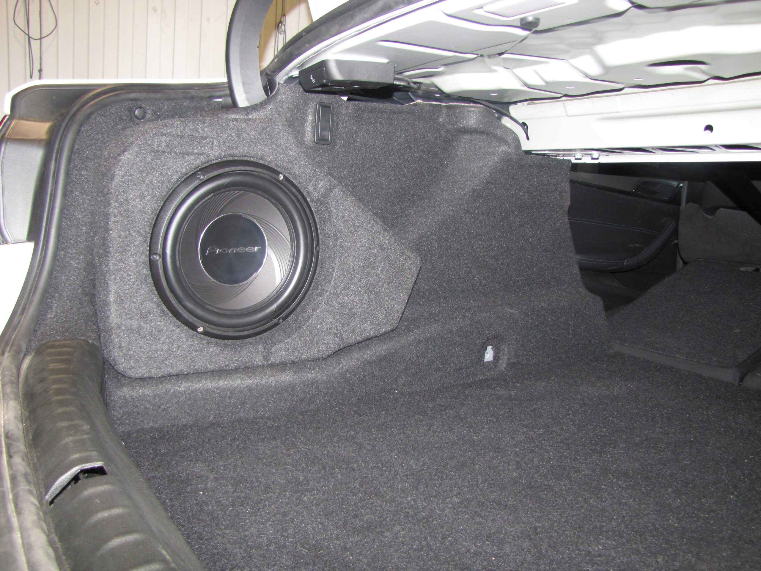 BMW 5 G30 короб Стелс (левая сторона)