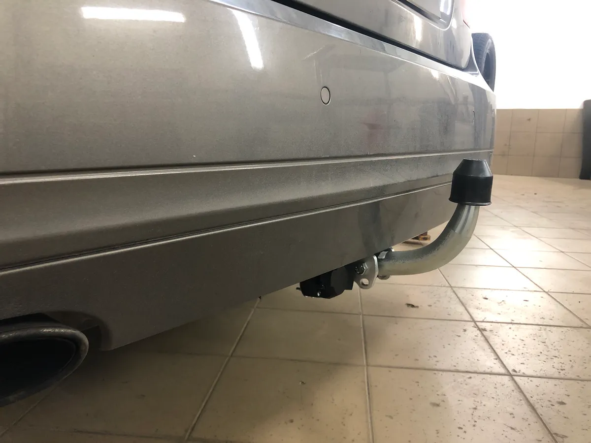 Фаркоп Galia M138A для Mercedes E-Class w212 седан