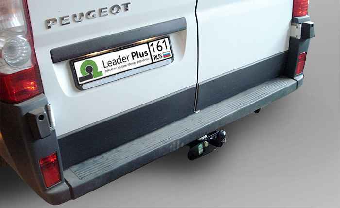 Фаркоп Leader Plus P107-FC Peugeot Boxer 3/ Citroen Jumper/ Fiat Ducato 2006-..., съемный шар тип F