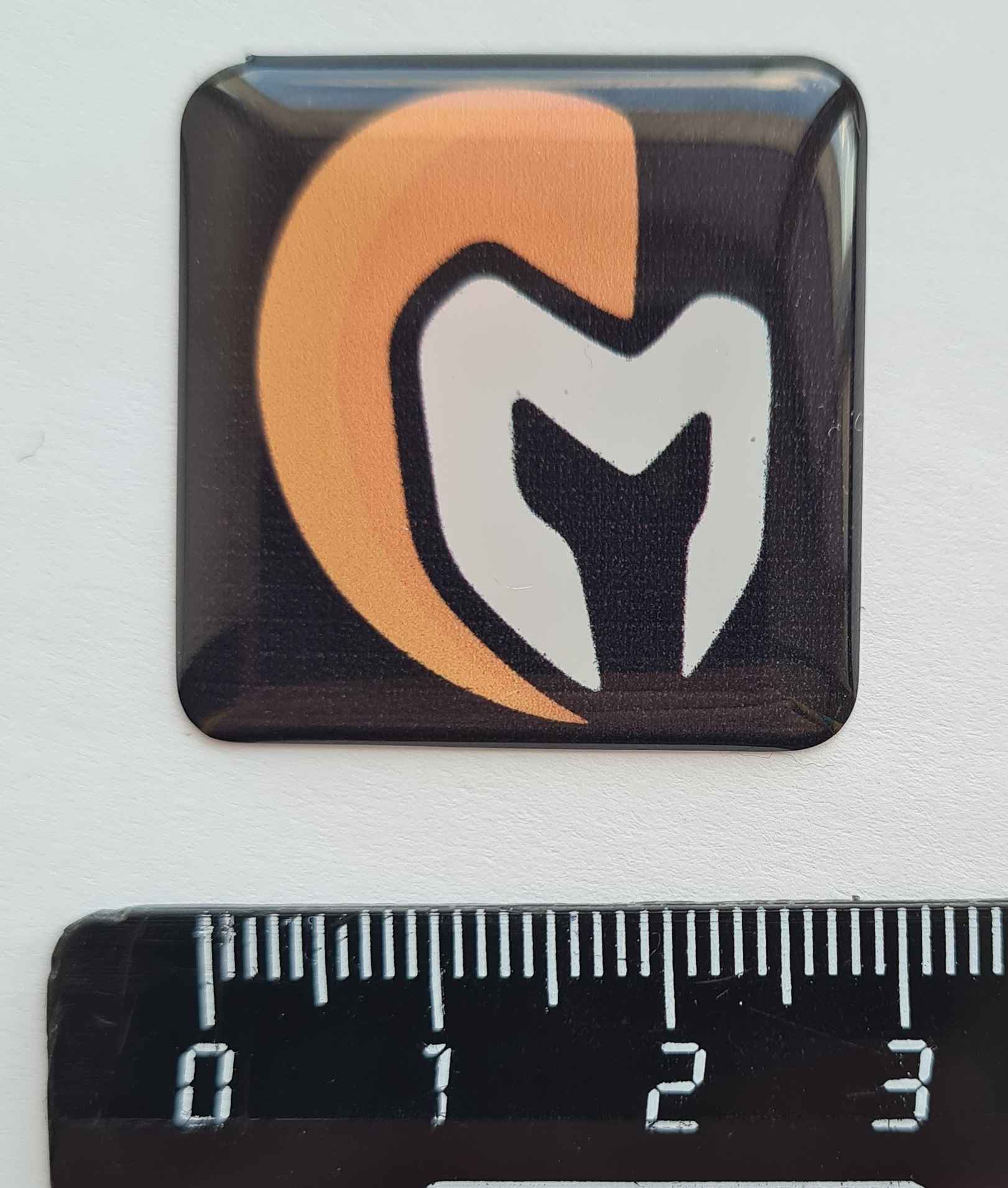 лого СМ квадрат