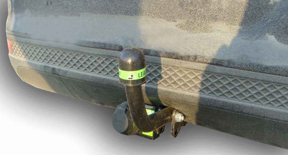Фаркоп Leader Plus C211-A Ford Focus II (DB3) 2004-11/ Focus III 2010-, условно съемный шар (тип A)