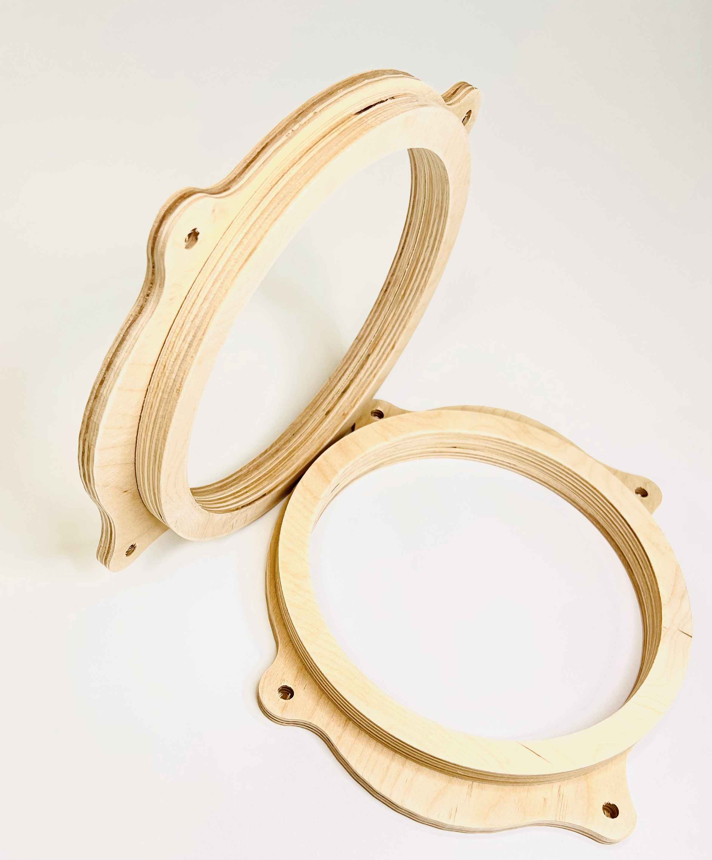 SPR-TY03 Проставочное кольцо для дин. 20см, Фанера 24мм (Toyota овал)