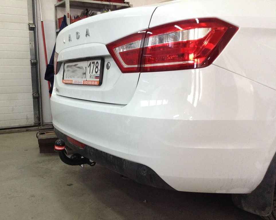 Фаркоп AvtoS VAZ-65 для LADA Vesta седан 2017-..., условно съемный шар (тип A)