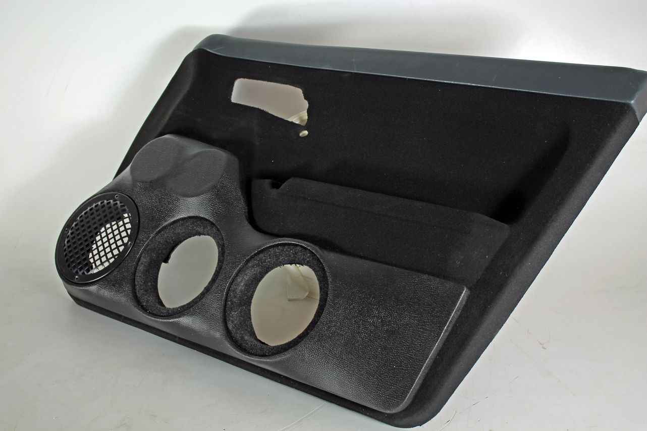 Подиум дверной ВАЗ-2110 (винил стандарт) 16 х 16 х 16 х 2 рупора