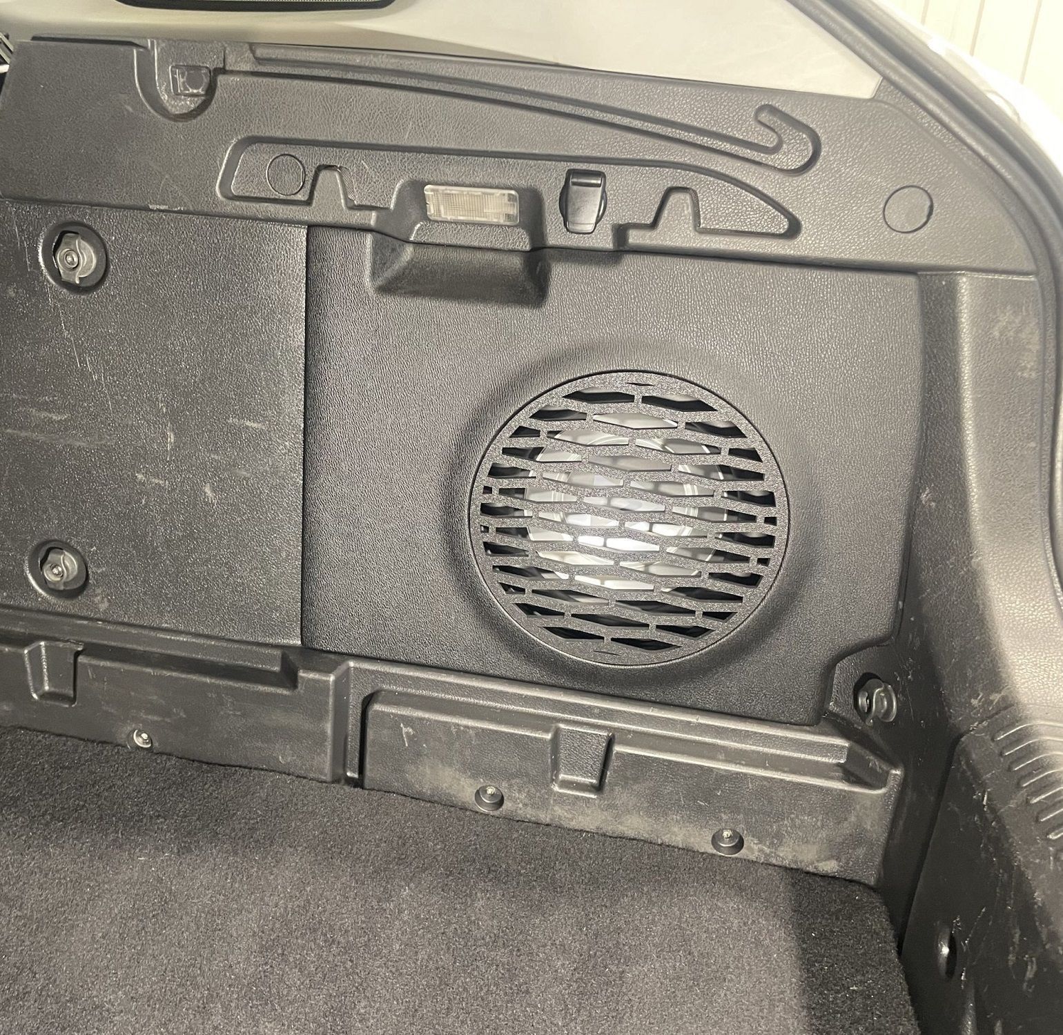 Короб стелс Lada Vesta SW VER.2 с потаем 10