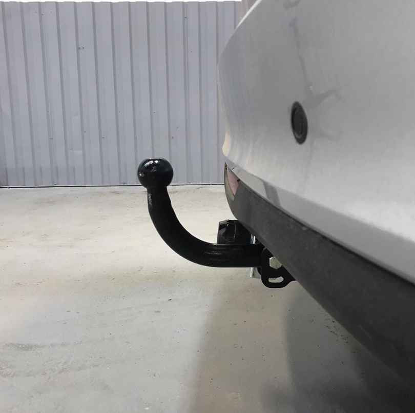 Фаркоп Leader Plus T-VAZ-22A ВАЗ Lada Granta, Kalina/ Datsun On-Do 2016-, условно съемный шар (тип A