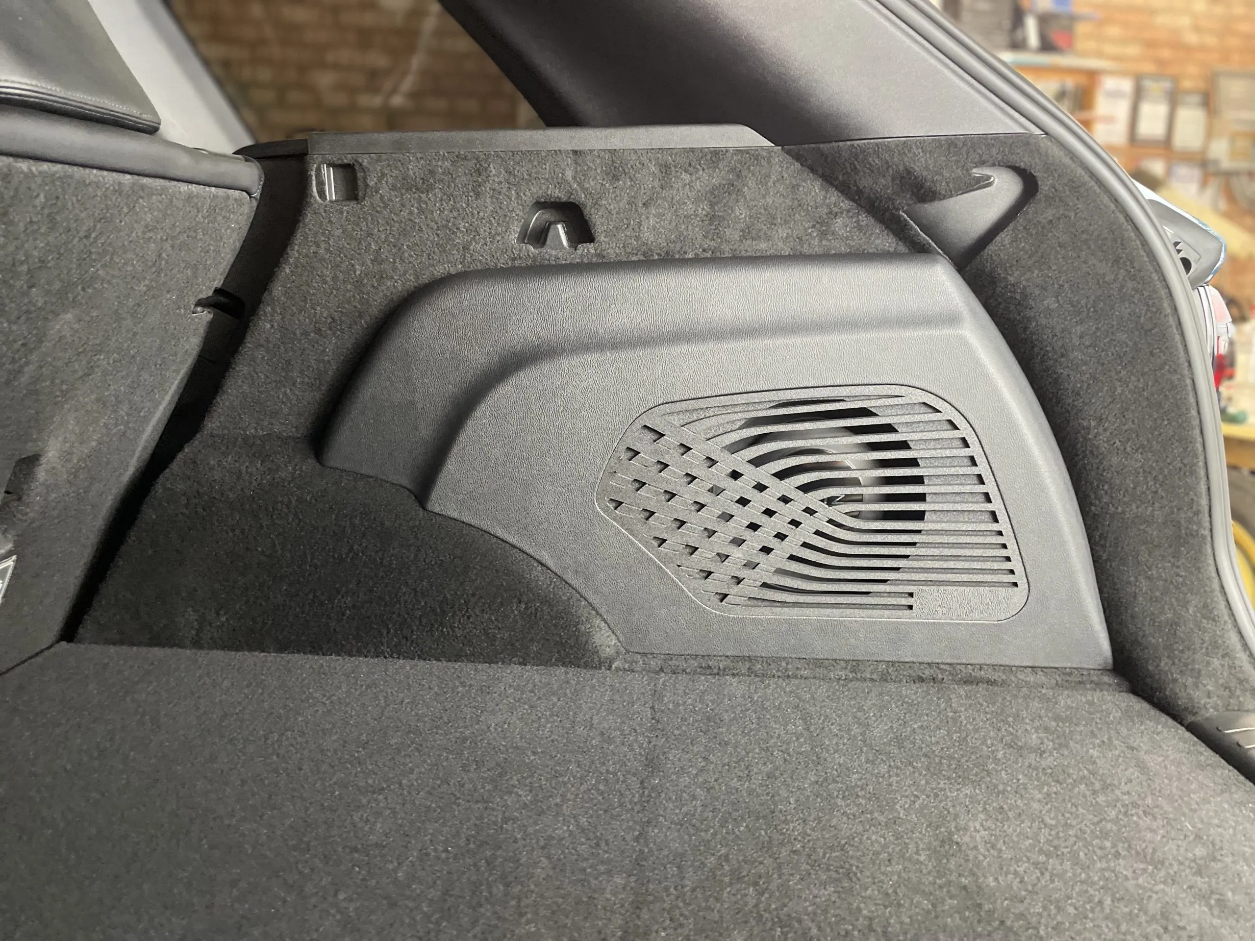 Короб стелс Geely Monjaro ver.2