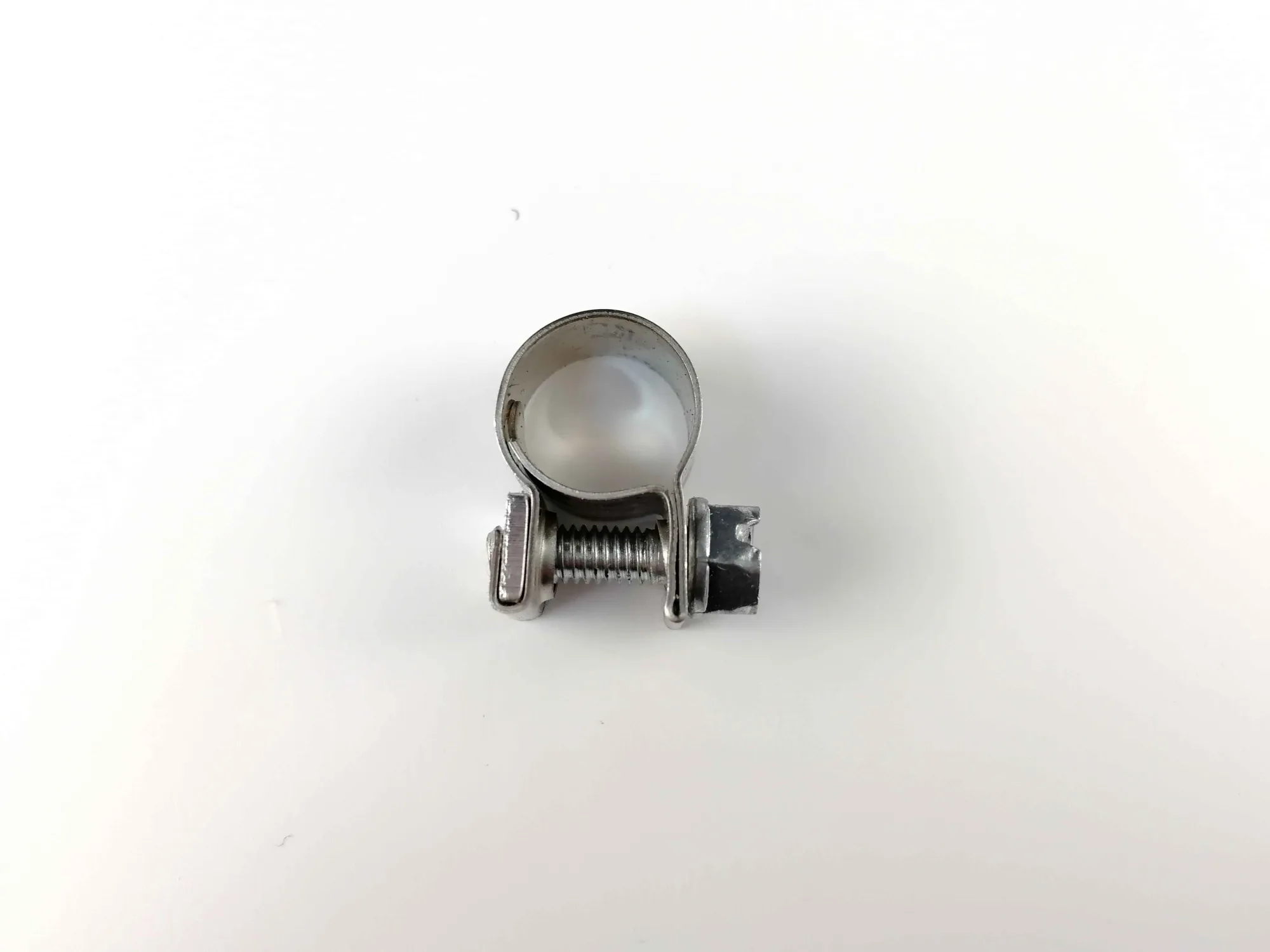 Webasto Хомут Ø10 (металл) 1310947A Webasto Хомут Ø10 (металл) 1310947A